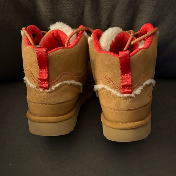 UGG Brown Suede Boots with Red Highlights - Picture 5 of 6